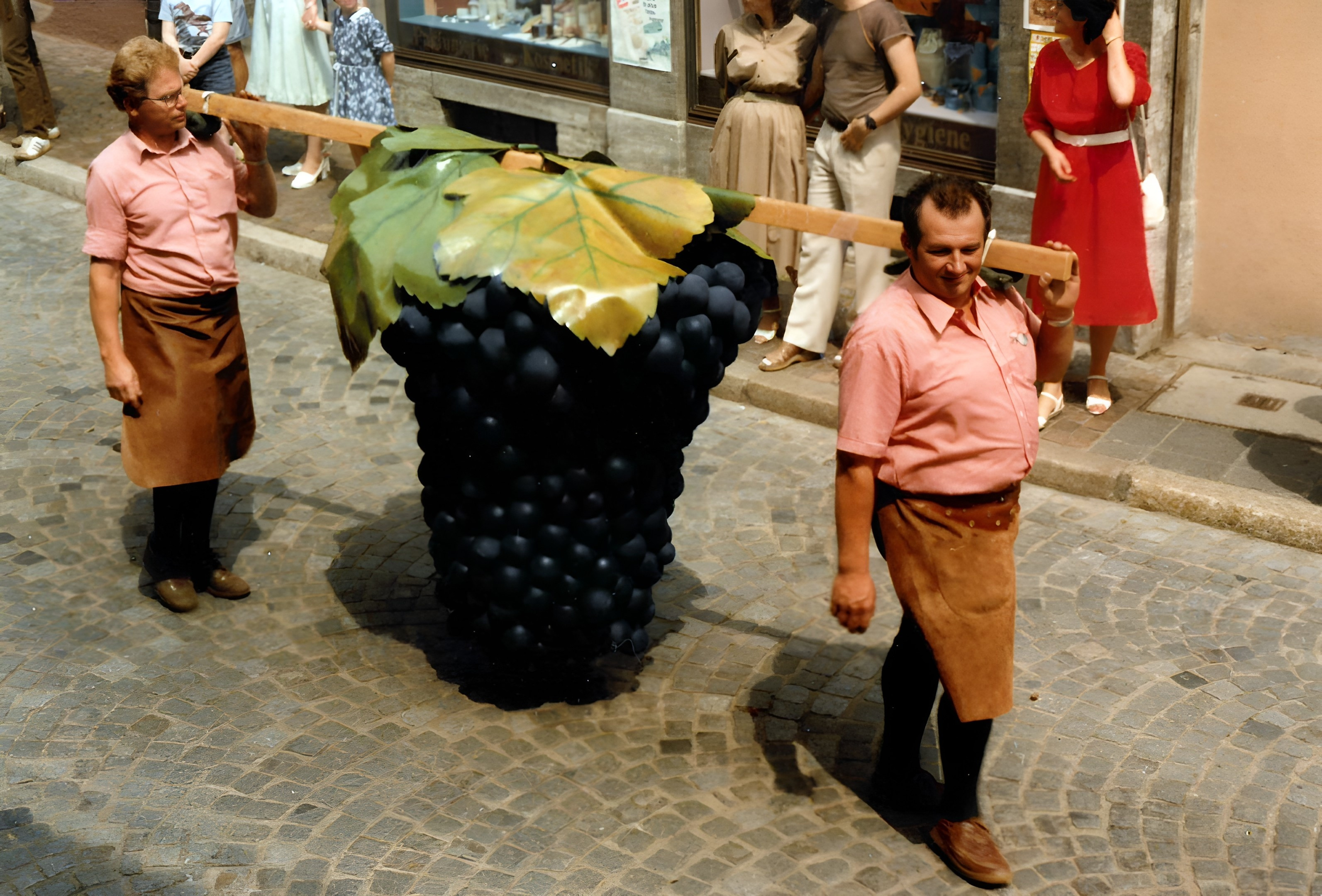 Beim Festzug des Bundesfestes in Marktheidenfeld 1984