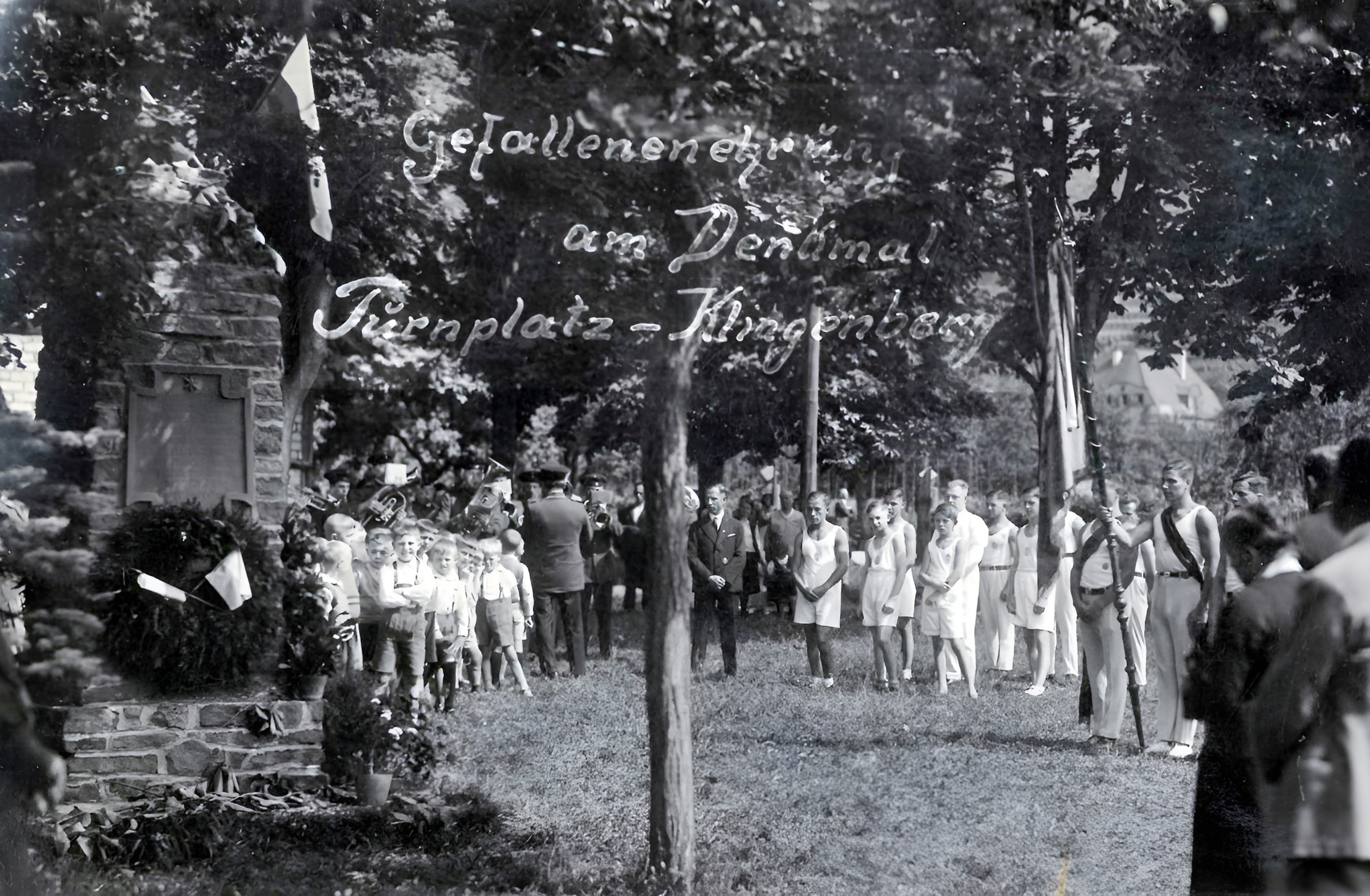 Gefallenen-Ehrung am Jahnplatz 1933