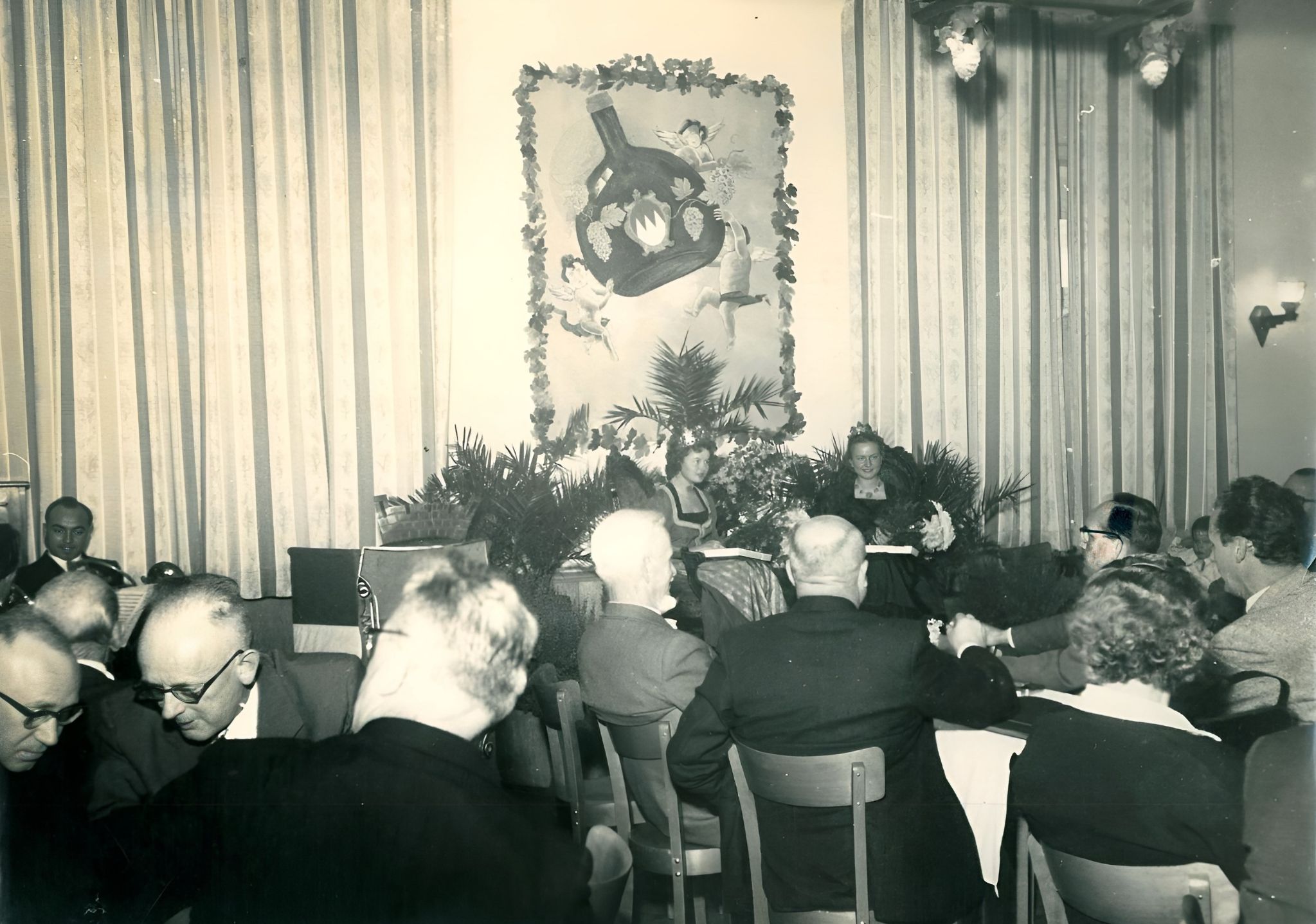 Amtseinführung der neuen Fränkischen Weinkönigin Rosemarie Schreck