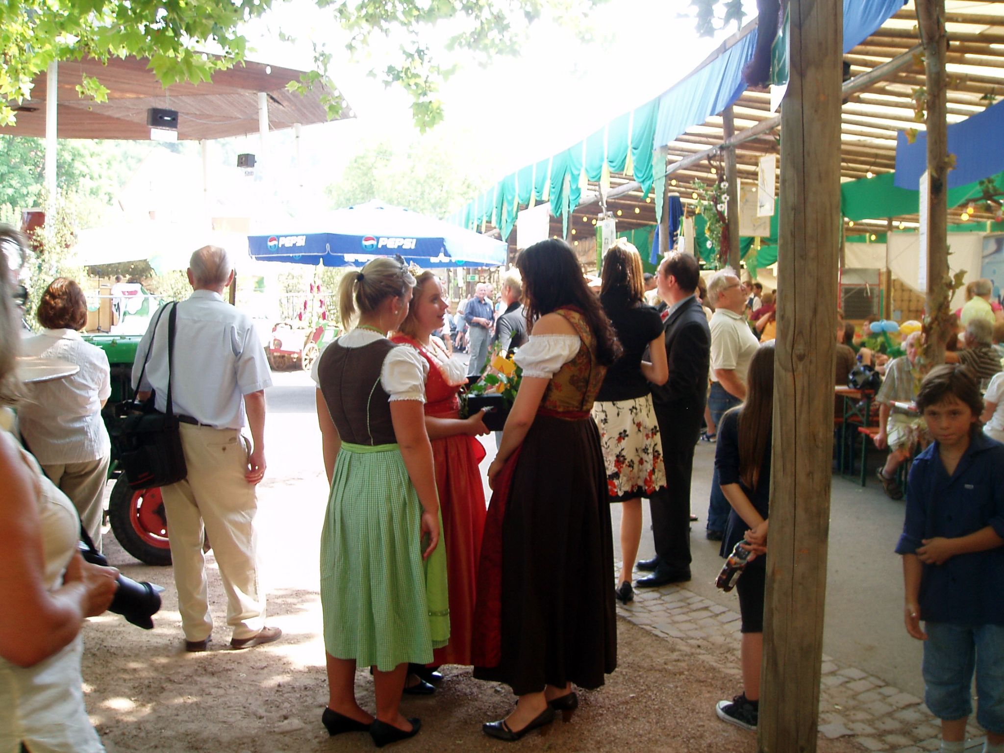 Winzerfesteröffnung und Krönung der Weinprinzessin Kathrin Ühlein