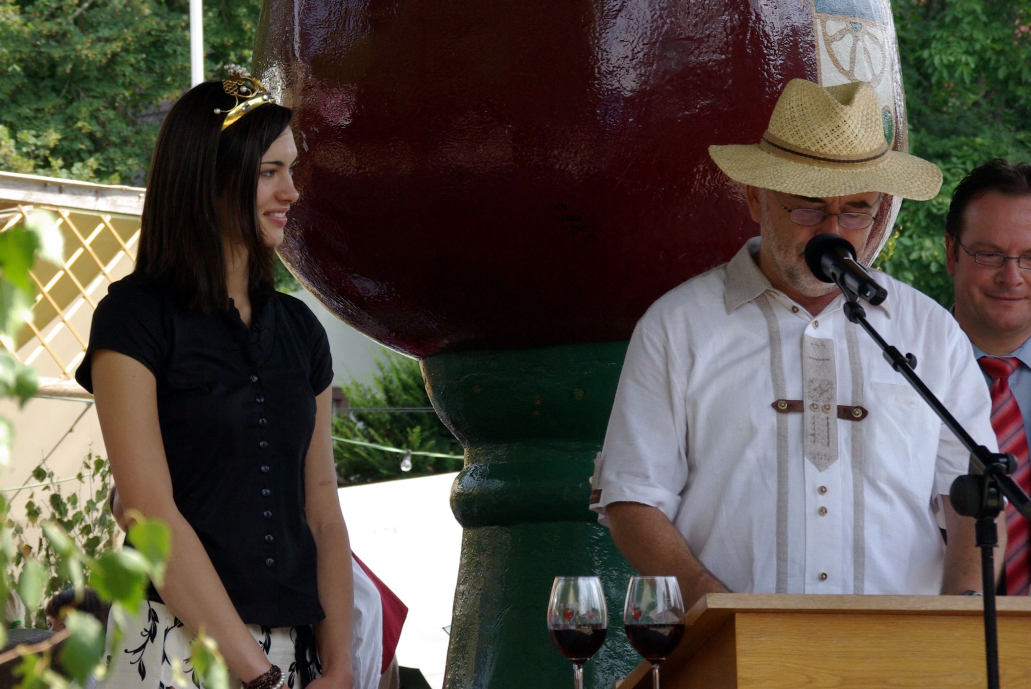 Winzerfesteröffnung und Krönung der Weinprinzessin Kathrin Ühlein