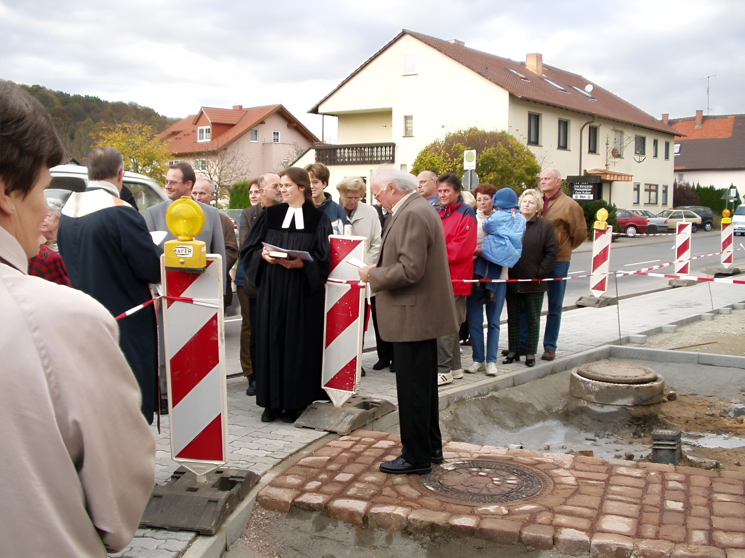 Einweihung des Bildstocks an der Rosenbergstraße im Jahr 2002