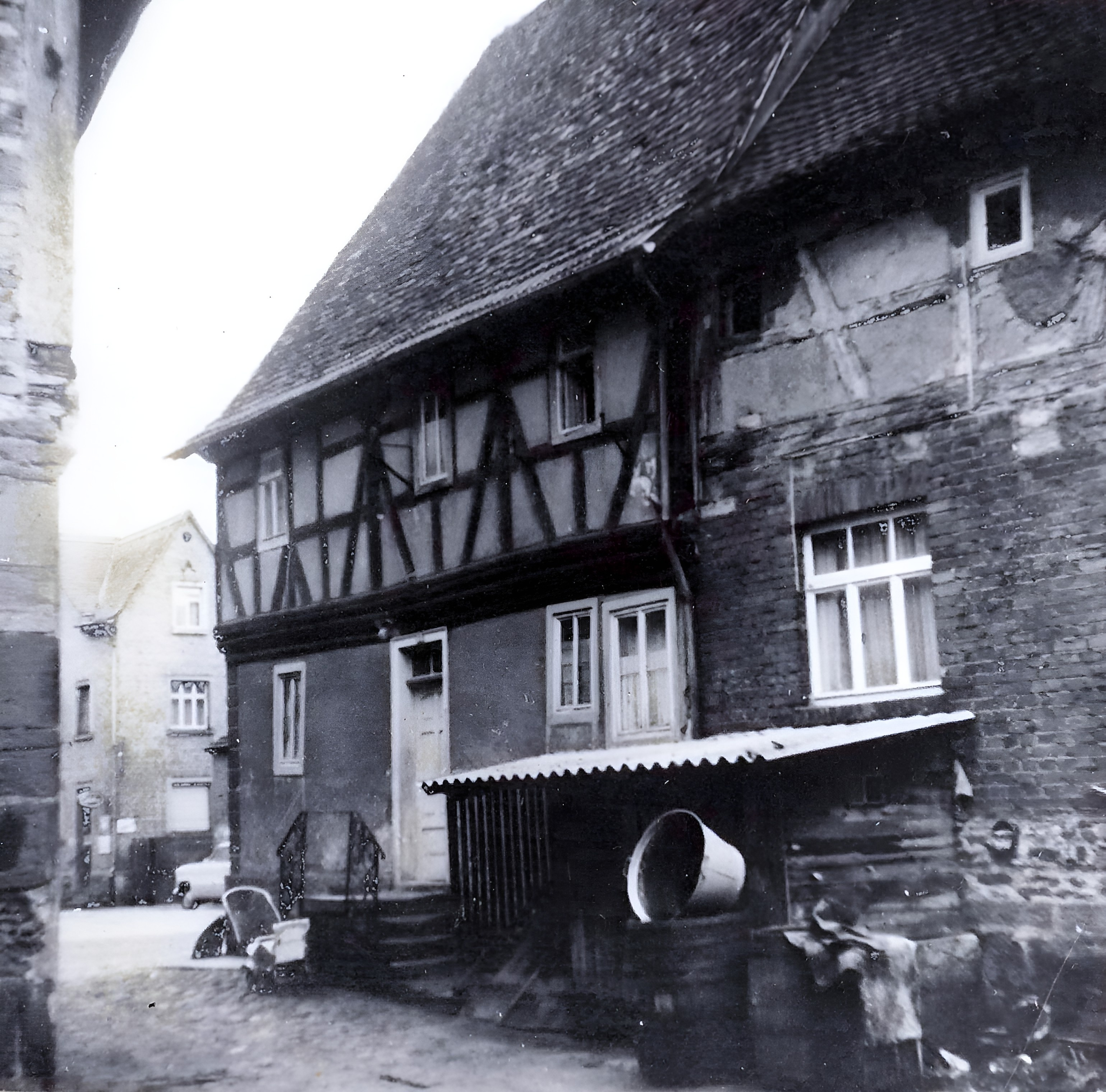 Die Trennfurter Straße 80 im Jahr 1961