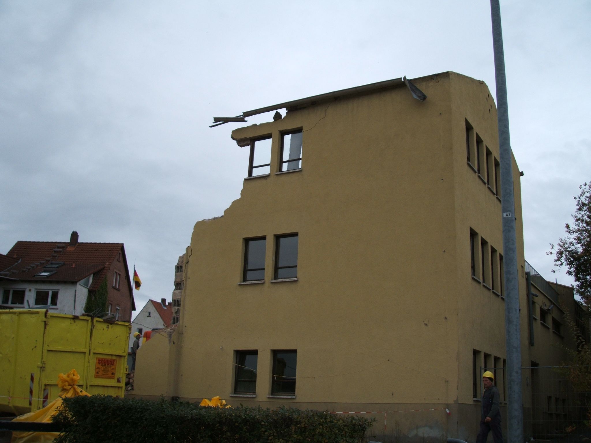 Abriss des Pfarrheims 2012