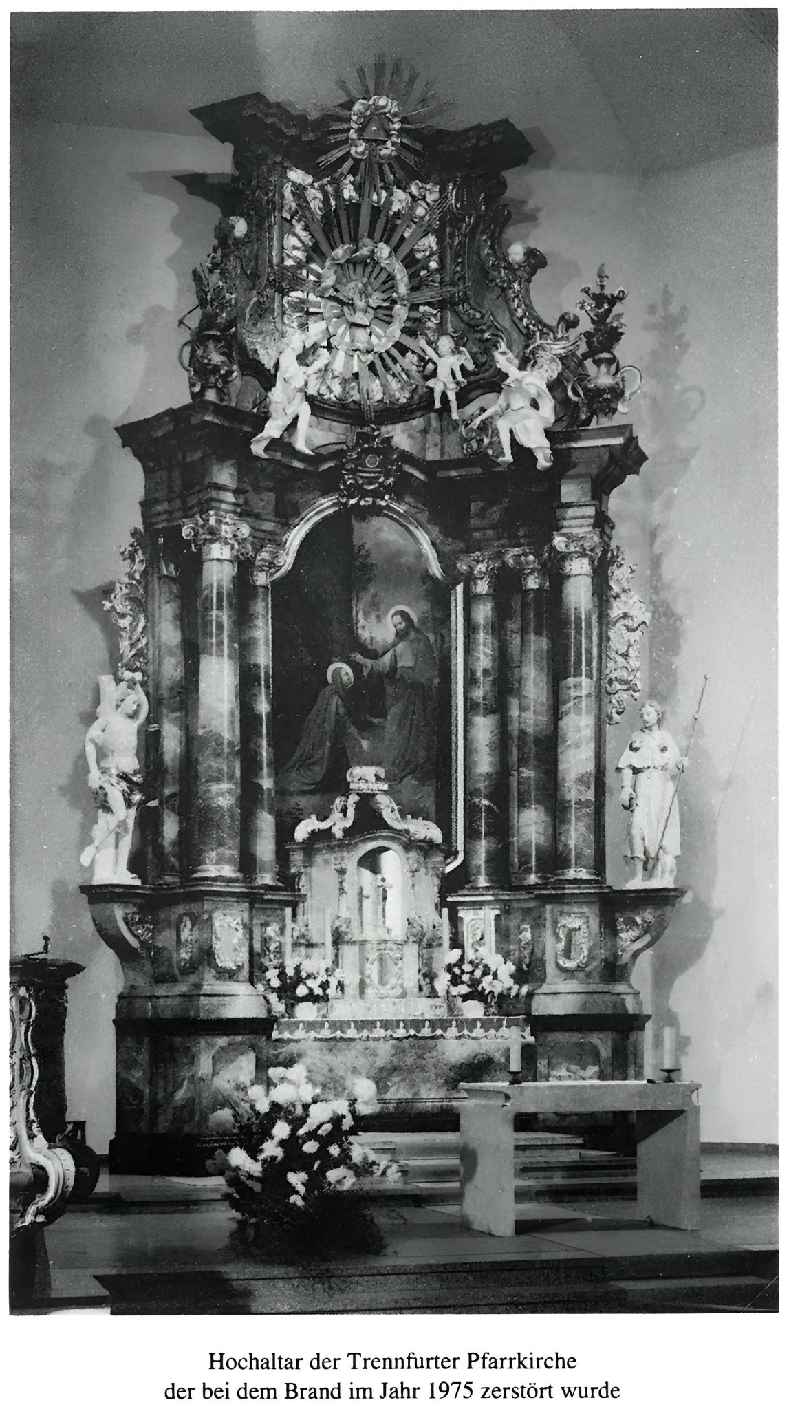 Hochaltar der Trennfurter Pfarrkirche St. Maria Magdalena