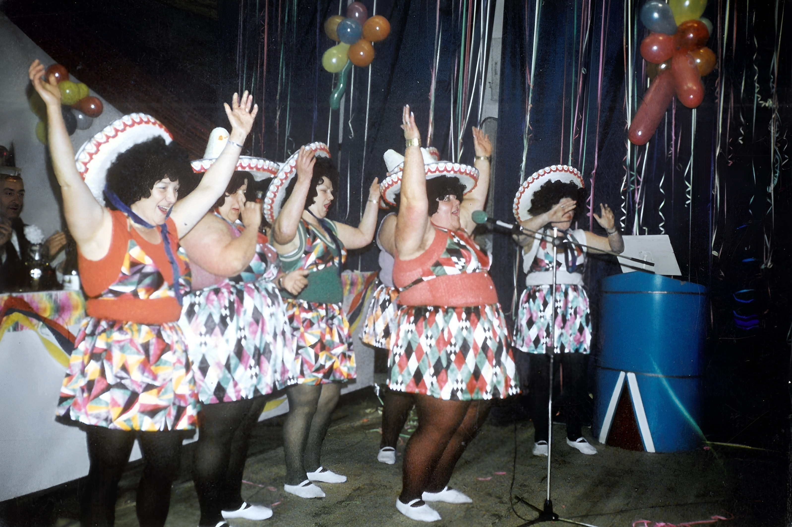 Tonnenballett bei der TTC-Sitzung 1976